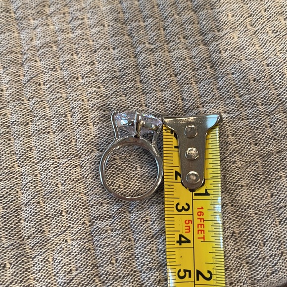 Silver solitaire ring, Crystal stone set in silver band setting. - Picture 8 of 9